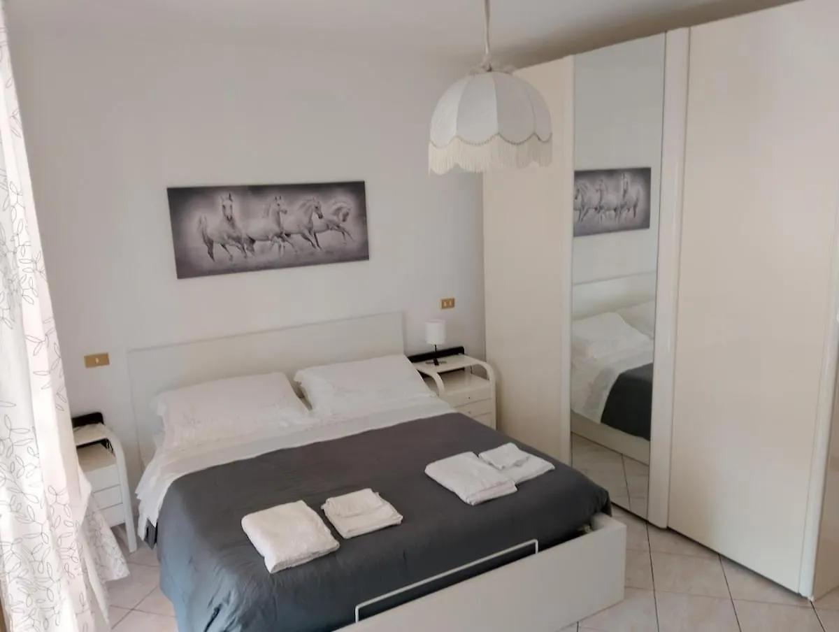 Casa Del Mare Apartment Cervia 0*,